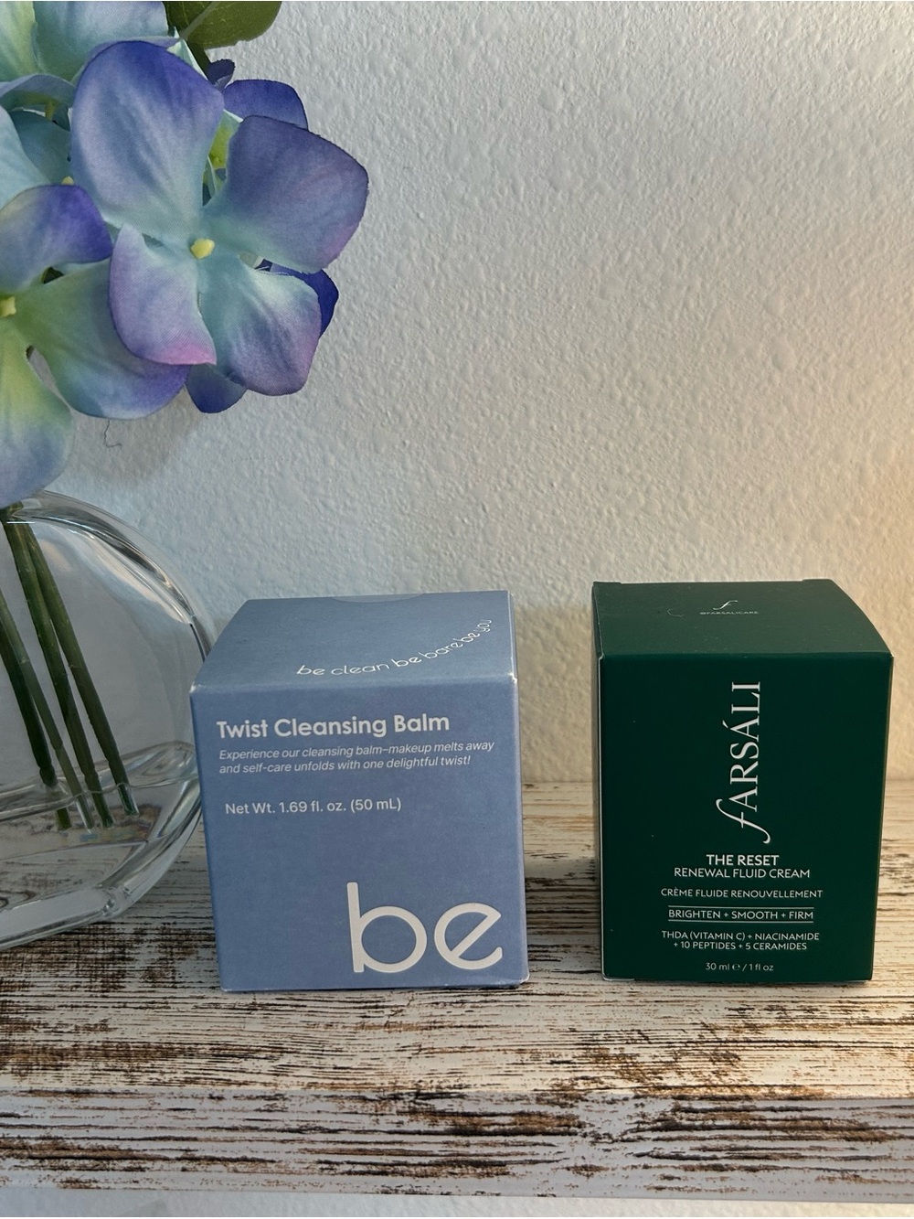fARSALI The Reset Renewal Fluid Cream - Green